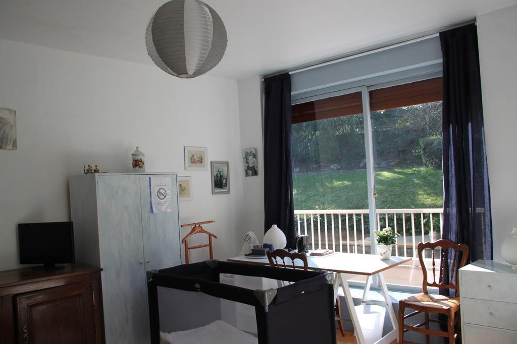 Les Hauts De Perrache Bed & Breakfast Sainte-Foy-les-Lyon Ngoại thất bức ảnh